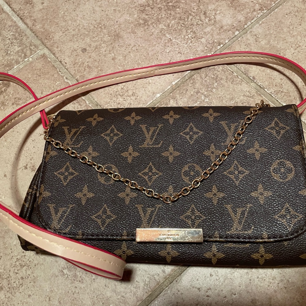 L V purse